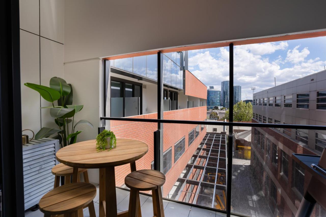 Ifsuites Melbourne Village Exteriör bild
