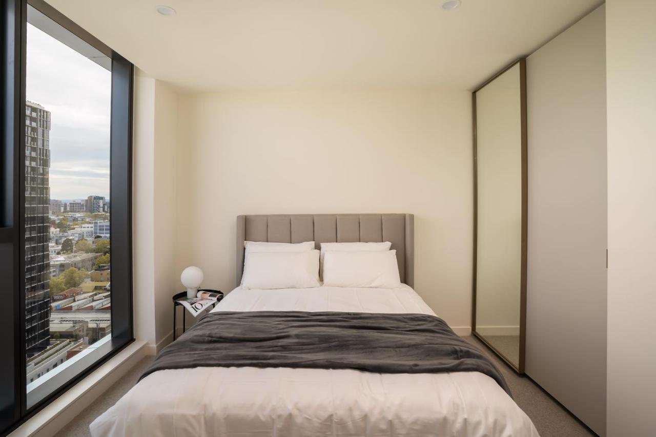 Ifsuites Melbourne Village Exteriör bild
