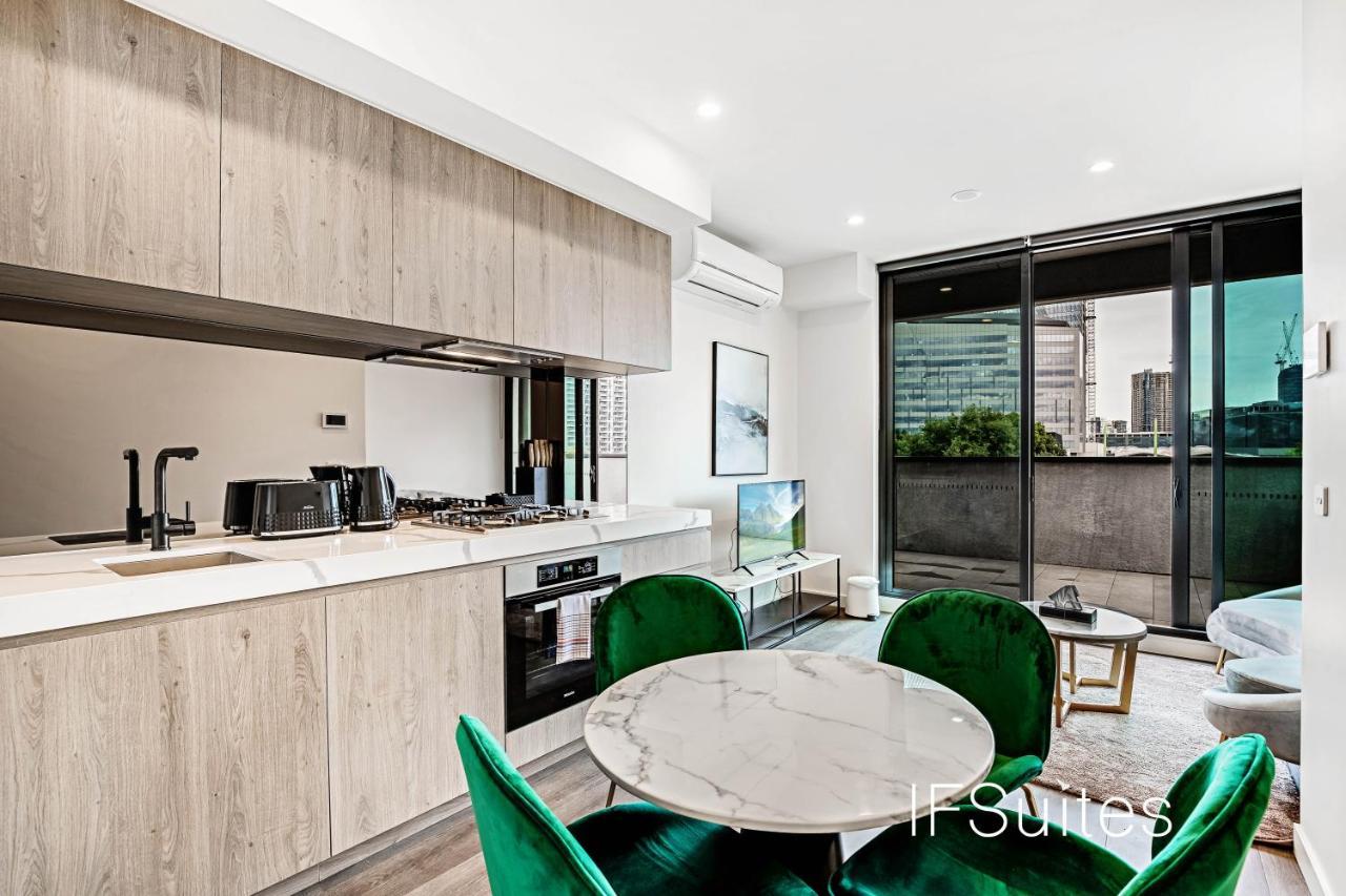 Ifsuites Melbourne Village Exteriör bild